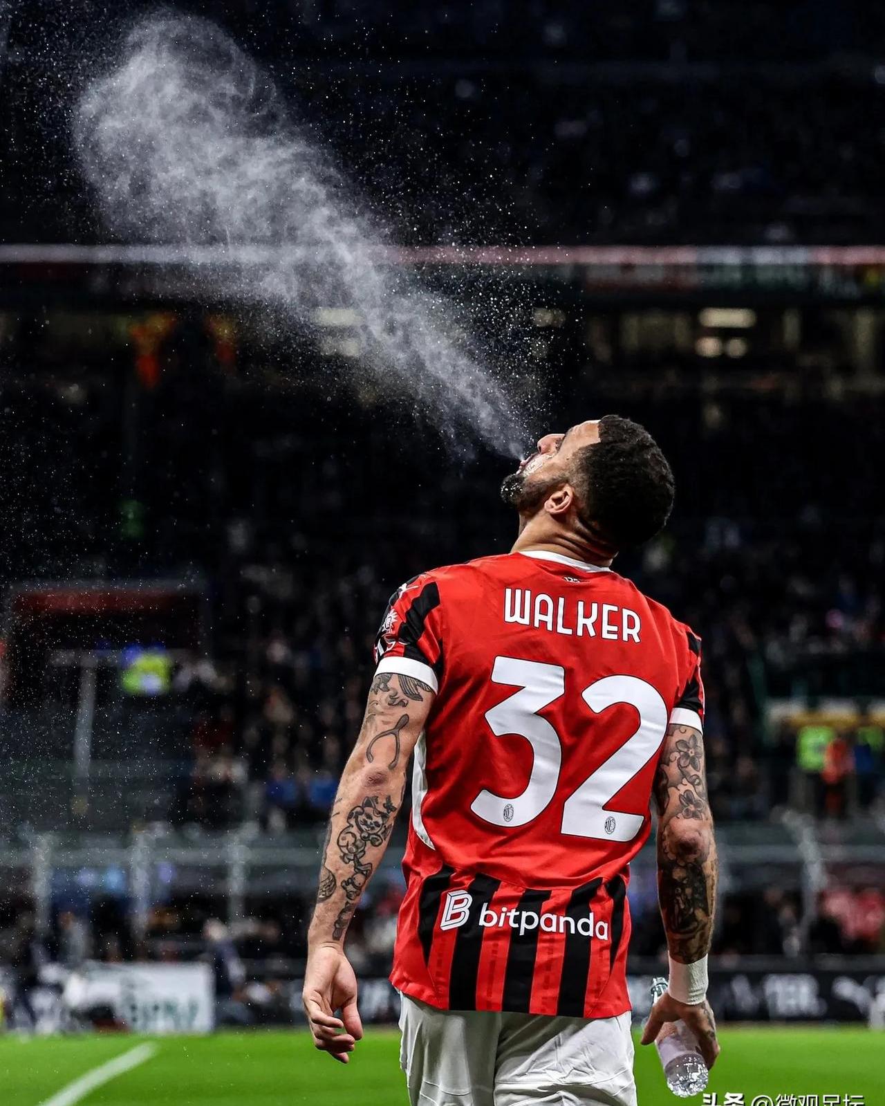 AC米兰火力全开，将对手横扫！