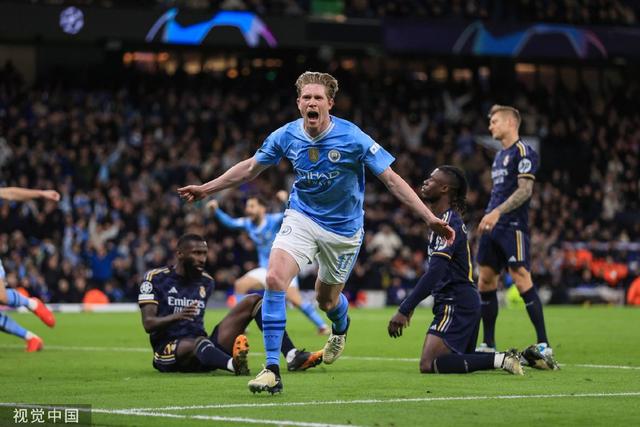 曼城主场大胜多特，确保晋级欧冠四强